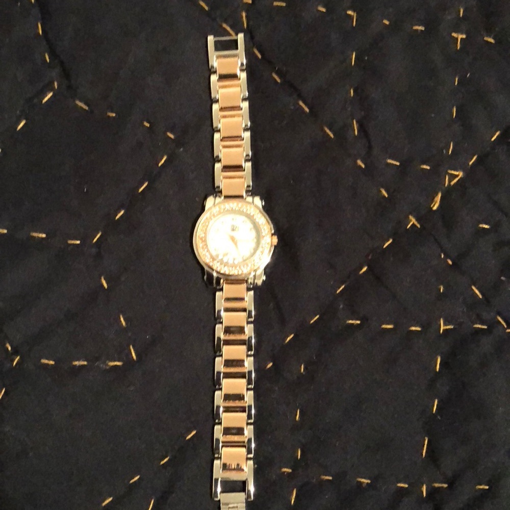 Two toned rose gold watch